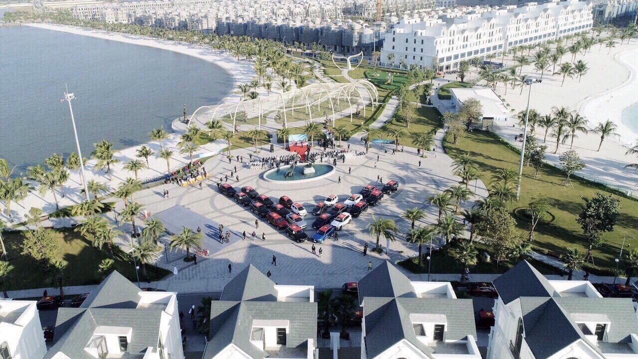 cho thuê biệt thự hải âu mặt hồ và quảng trường vinhomes ocean park gia lâm