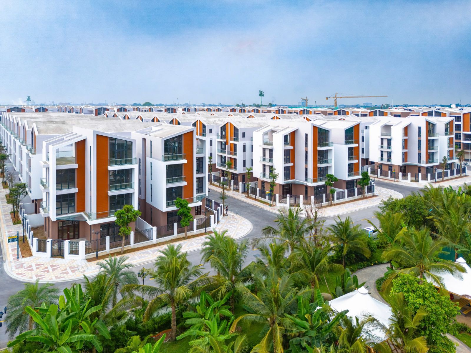 biệt thự tứ lập ánh dương vinhomes