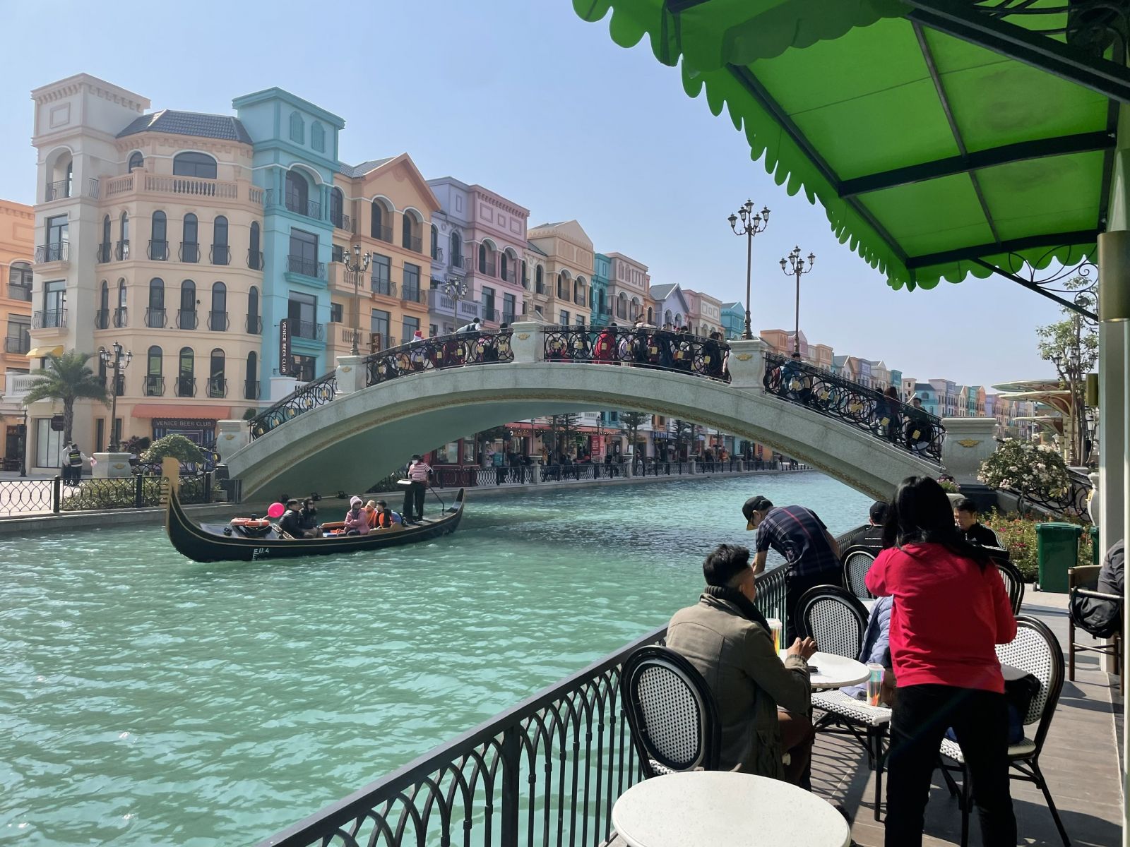 shop mega grand world hà nội